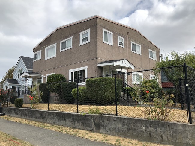 Downtown Tacoma 5-Plex