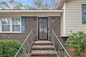 1807 Swann St in Fayetteville, NC - Building Photo - Building Photo