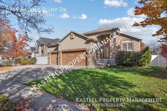 property at 6759 Saddle Bluff Dr