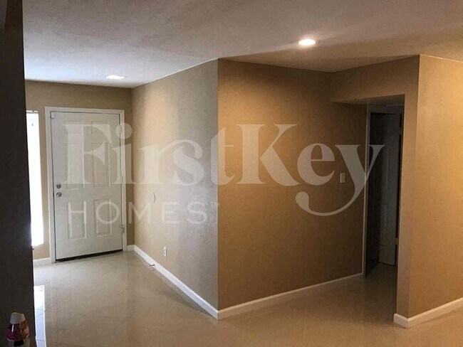 6025 W Evans Dr in Glendale, AZ - Building Photo - Building Photo