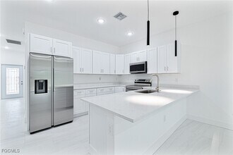 1138 Ichabod Ave in Lehigh Acres, FL - Building Photo - Building Photo