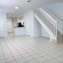 3817 Tree Top Dr in Weston, FL - Building Photo - Building Photo