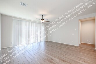 18164 N Bell Pointe Blvd in Surprise, AZ - Building Photo - Building Photo