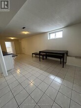 8114 Torbram Rd in Brampton, ON - Building Photo - Building Photo