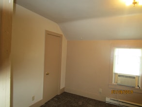 529 4th St in Baraboo, WI - Building Photo - Building Photo