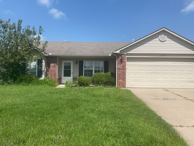 property at 8944 S 261st E Ave