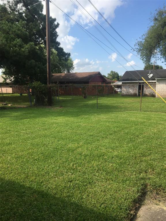 6331 Tautenhahn Rd photo'