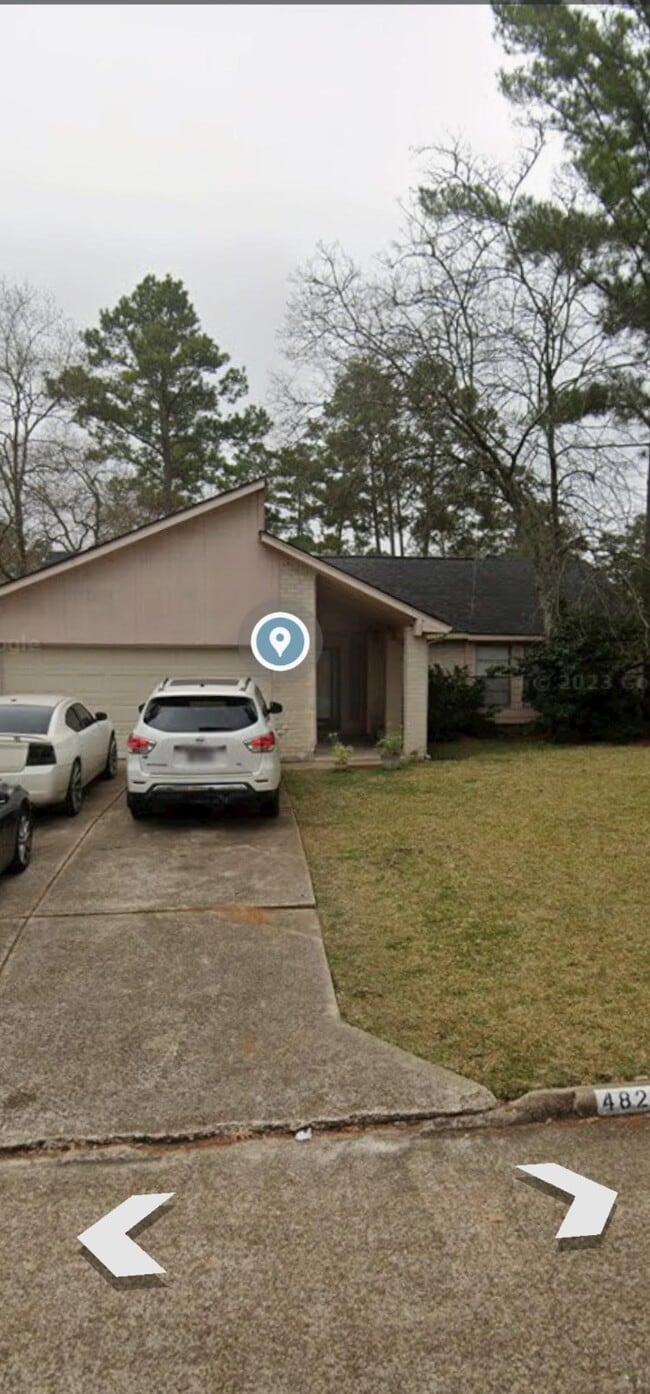 property at 4827 Glendower Dr