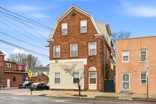115 Remsen Ave in New Brunswick, NJ - Building Photo