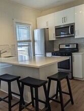 74 Lowell St in Somerville, MA - Foto de edificio - Building Photo