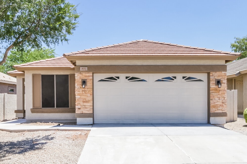 831 S Nielson Ct in Gilbert, AZ - Building Photo