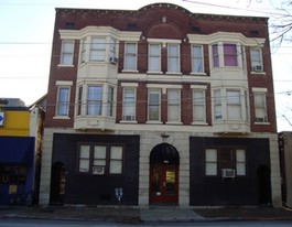 418 Vine St Apartments