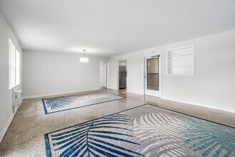 5615 N Ocean Blvd in Ocean Ridge, FL - Building Photo - Building Photo