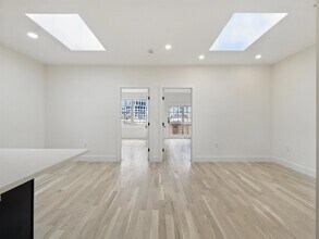 633 Newark Ave in Jersey City, NJ - Building Photo - Building Photo