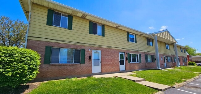2997 Benchwood Rd in Dayton, OH - Building Photo - Building Photo