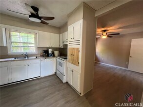 510 Vincent Dr in Athens, GA - Building Photo - Building Photo