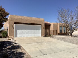 6676 Augusta Hills Dr NE in Rio Rancho, NM - Building Photo