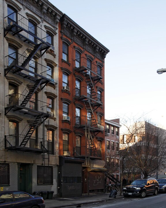 153 Stanton St in New York, NY - Building Photo