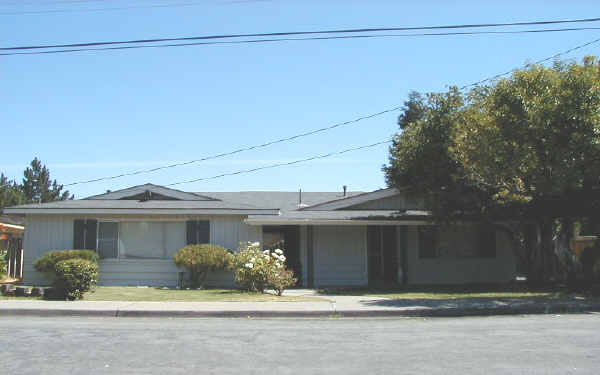 1132 Lacey Ln in Concord, CA - Foto de edificio - Building Photo