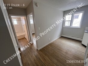 2119 Osler St in Regina, SK - Building Photo - Building Photo