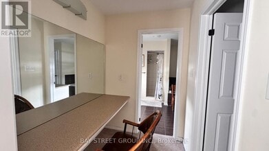 8859 Dogwood Cres in Niagara Falls, ON - Building Photo - Building Photo