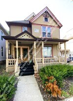 710 Catherine St in Ann Arbor, MI - Building Photo