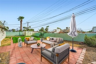 1711 S 6th St in Las Vegas, NV - Building Photo - Building Photo