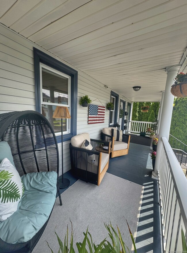 37 Gerry St in Greenwich, CT - Building Photo - Building Photo