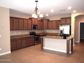 2751 E Ficus Way in Gilbert, AZ - Building Photo - Building Photo
