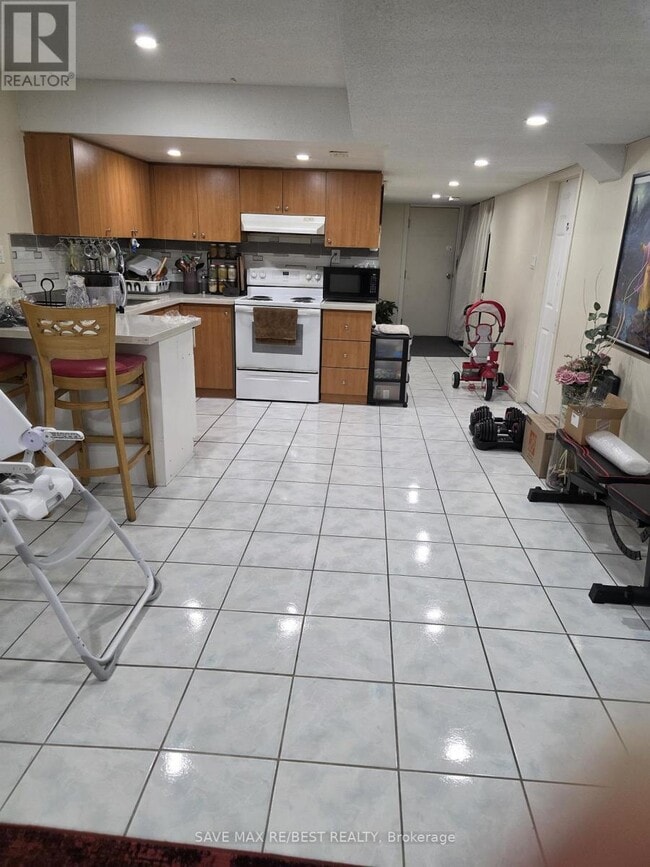 property at 132 Mountainberry Rd