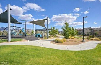2454 Bagnara Pl in Henderson, NV - Building Photo - Building Photo