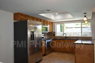 5312 E Gelding Dr in Scottsdale, AZ - Building Photo