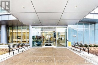 70 Forest Manor Rd in Toronto, ON - Building Photo - Building Photo