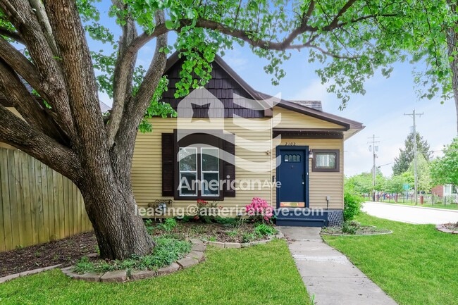 property at 2102 Shelby St