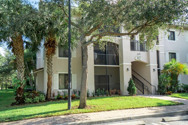 property at 3021 Alcazar Pl