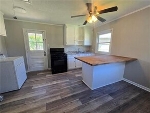 33 Vivian Ct in New Orleans, LA - Foto de edificio - Building Photo