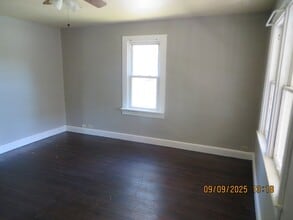 430 E 9th St in Anderson, IN - Foto de edificio - Building Photo