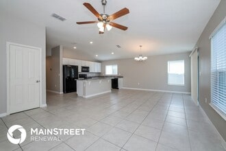 2859 Mosshire Cir in St. Cloud, FL - Foto de edificio - Building Photo