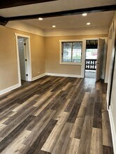 10102 Main St in Hebron, IL - Building Photo - Building Photo