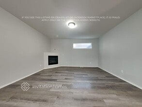 301 Hawk Ave SW in Orting, WA - Building Photo - Building Photo