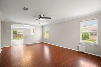 108 Grant Way in Kyle, TX - Building Photo - Building Photo