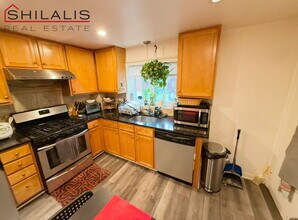 30 Oxford Cir in Belmont, MA - Building Photo - Building Photo