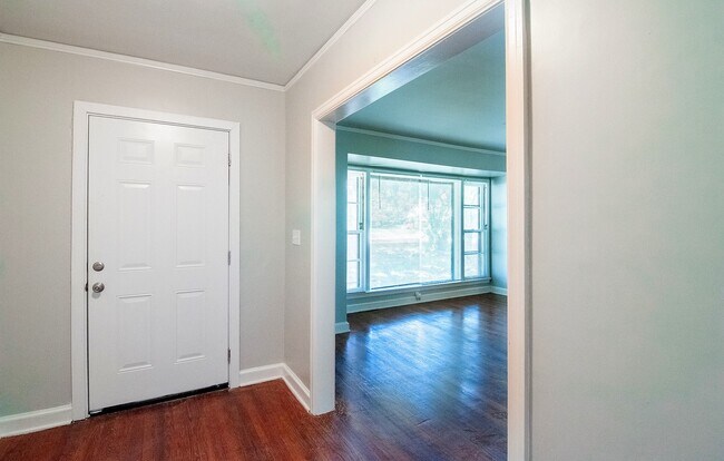 property at 824 Federal Dr