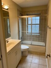 7620 Delmar Blvd, Unit 7618 delmar in University City, MO - Building Photo - Building Photo