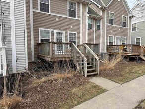 5911 N 166th St in Omaha, NE - Foto de edificio - Building Photo