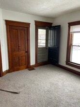 1003 N Division St, Unit DIVISION- UPPER in Appleton, WI - Building Photo - Building Photo