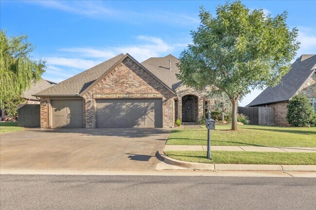 16000 Angie Kaye Ln in Edmond, OK - Building Photo - Building Photo