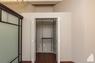 124 W Polk St in Chicago, IL - Building Photo - Building Photo