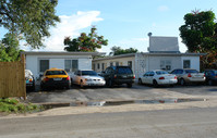 1245 NE 127th St in North Miami, FL - Foto de edificio - Building Photo