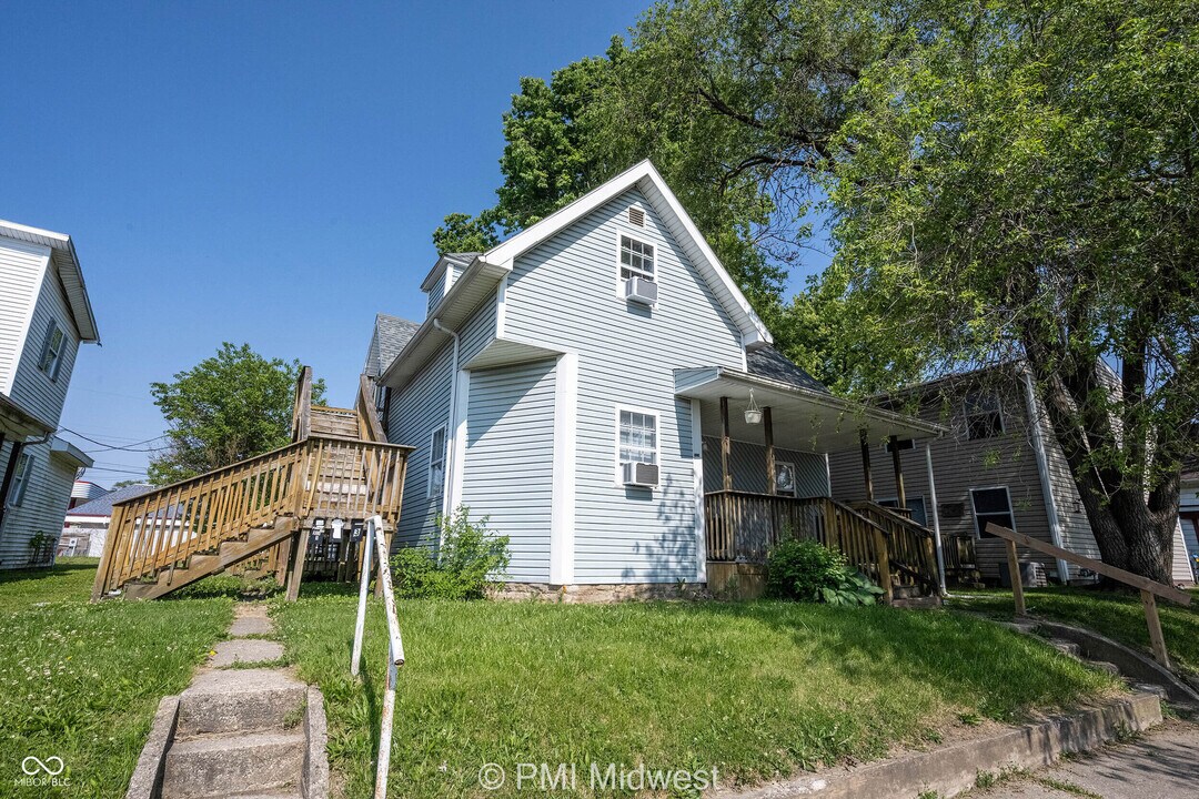 921 S Buckeye St in Kokomo, IN - Building Photo